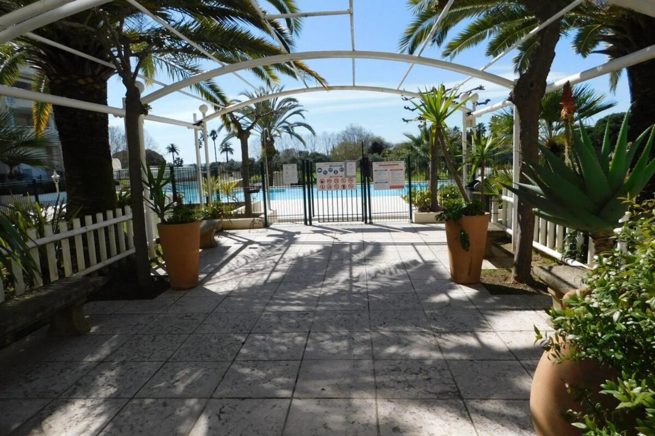 "T2 "Antibes Les Pins 3" Air Conditionned Sea View With Parking And Pool" Apartman Kültér fotó